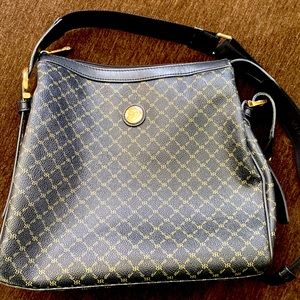 Authentic Rioni crossbody purse - like new!